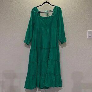 CROWN & IVY Kelly Green Tiered Ruffle Smocked Cotton Midi Dress Size Large